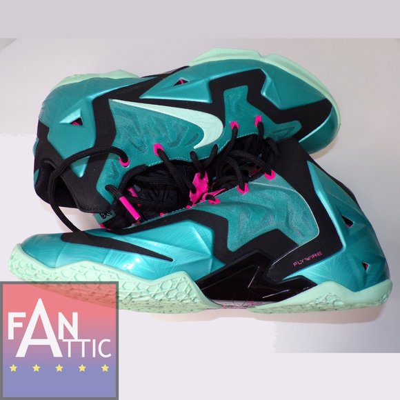 Nike Lebron XI South Beach Shoes Size 11 NIB - Picture 11 of 14